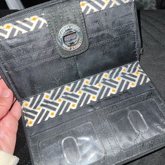 Vera Bradley wallet - Picture 2 of 2
